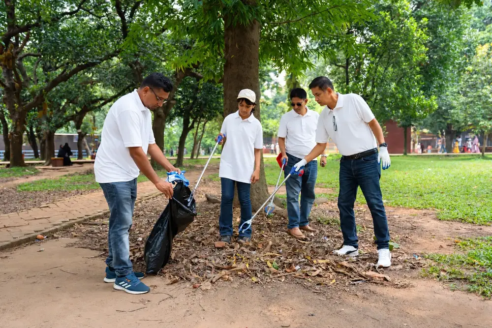 Employee Engagement & Social Responsibility - Team Volunteering