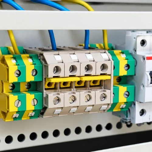 Stirrup connectors, power distribution parts and cable glands for electrical applications